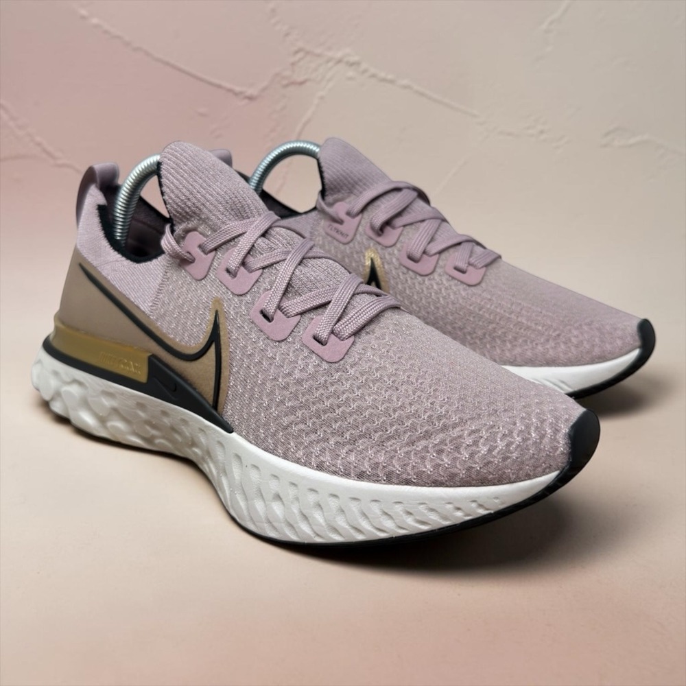 Nike React Infinity Run Flyknit Women 10 Mauve Gold Running Shoes CD4372-500